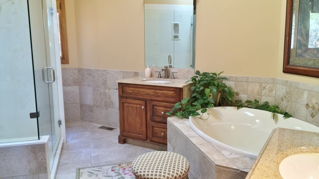 Photo of Bathroom in Monument