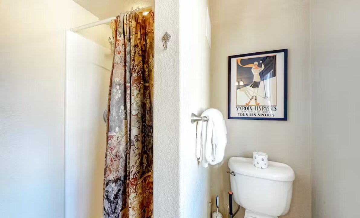 Photo of Bathroom in Fraser