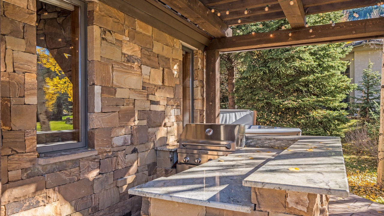 Photo of Patio Balcony in Edwards