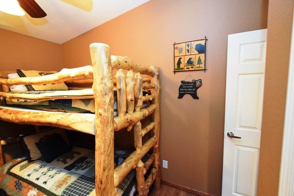 Photo of Bedroom in Peter Pan