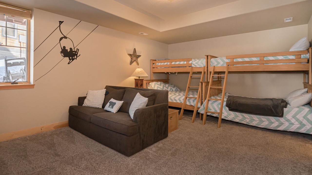 Photo of Bedroom in Rendezvous