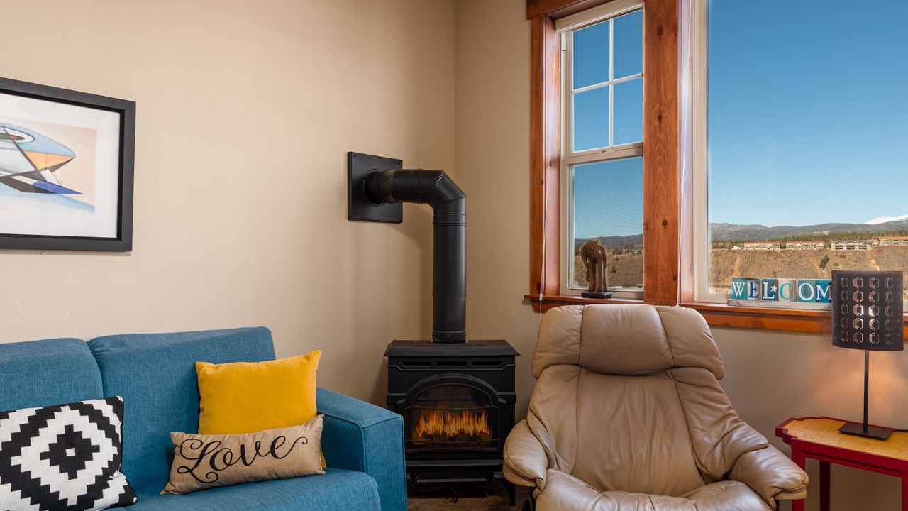 Photo of Livingroom in Fraser