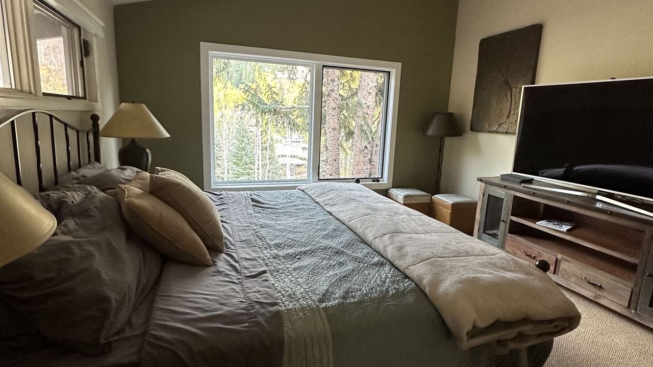 Photo of Bedroom in Vail