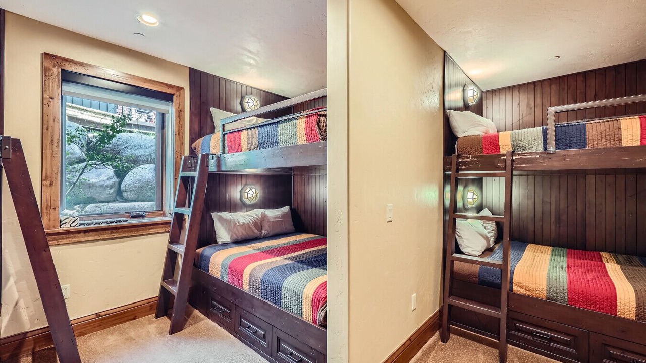 Photo of Bedroom in Copper Mountain