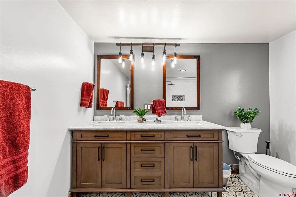 Photo of Bathroom in Silverton