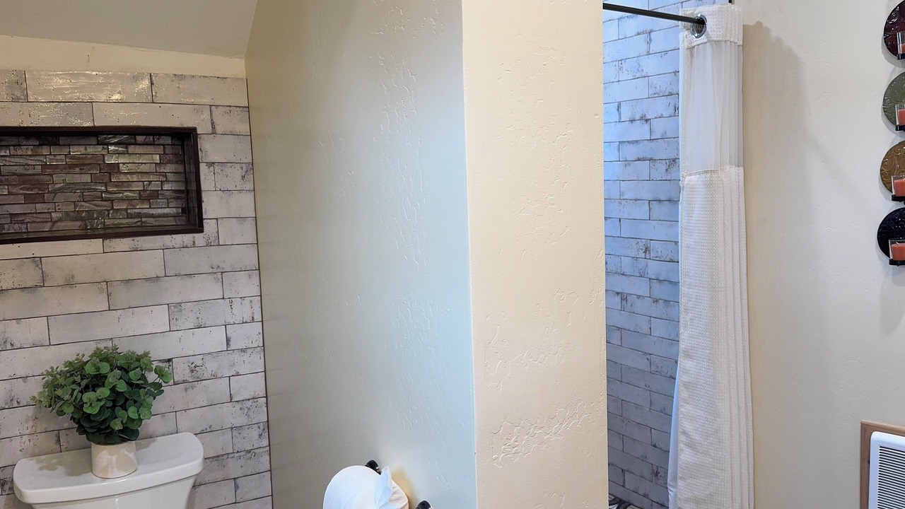 Photo of Bathroom in Silverton
