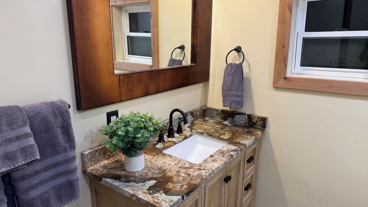 Photo of Bathroom in Silverton