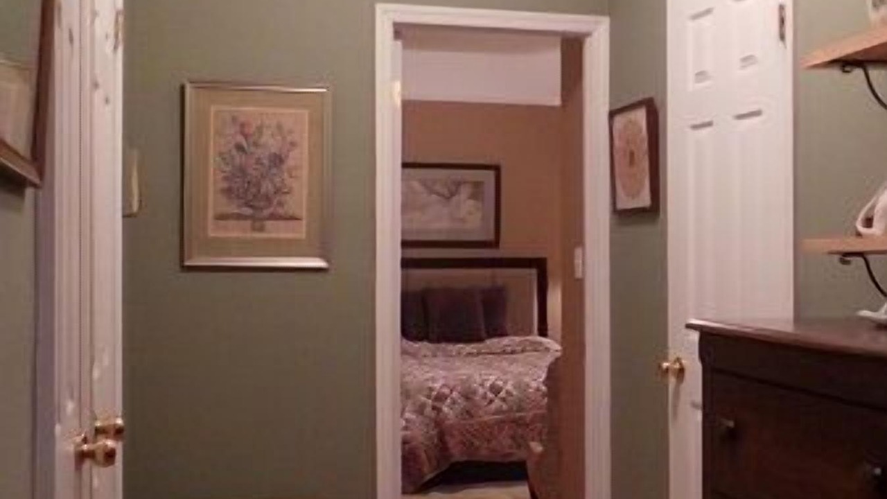 Photo of Bedroom in Bloomingdale