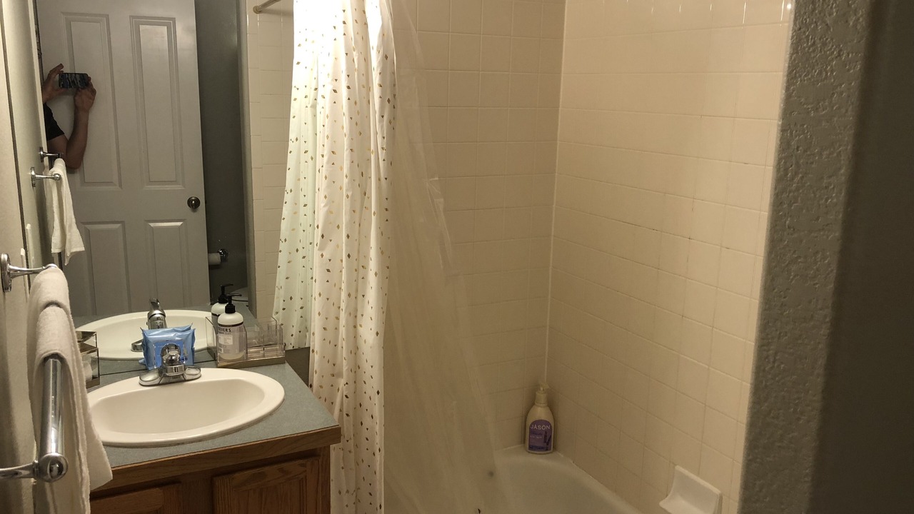 Photo of Bathroom in Newlands