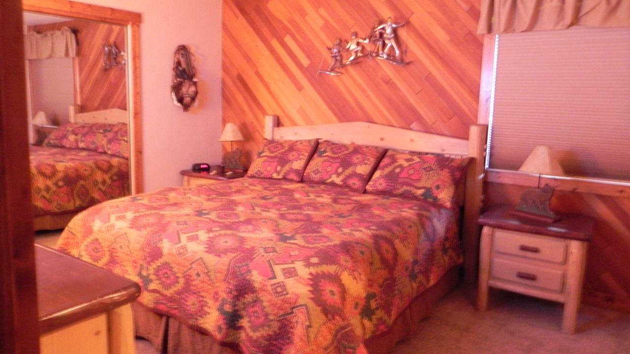 Photo of Bedroom in Vail