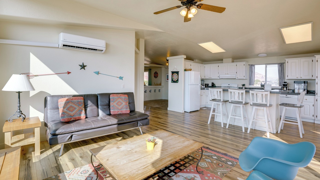 Photo of Livingroom in Moab