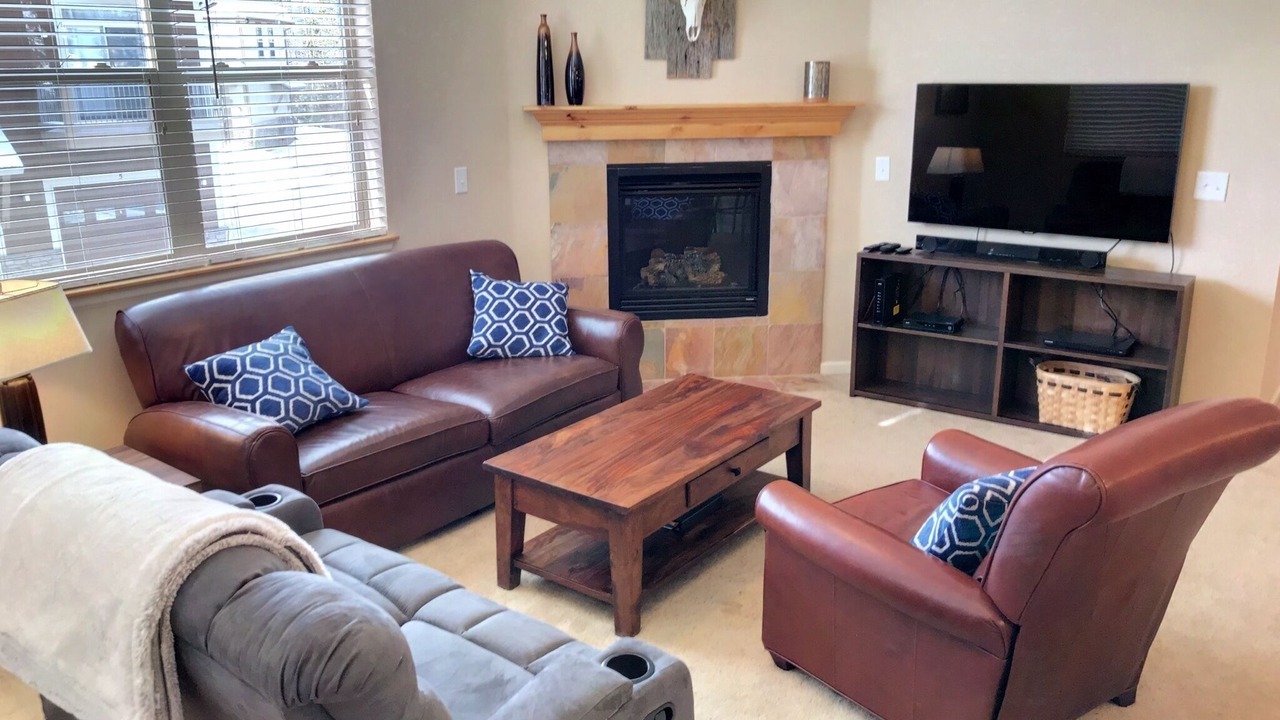 Photo of Livingroom in Fraser