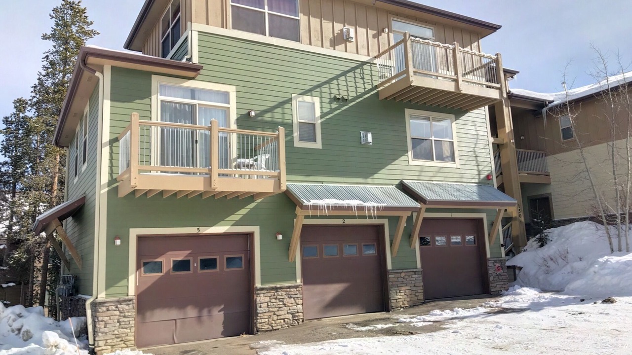 Photo of Outdoor in Fraser