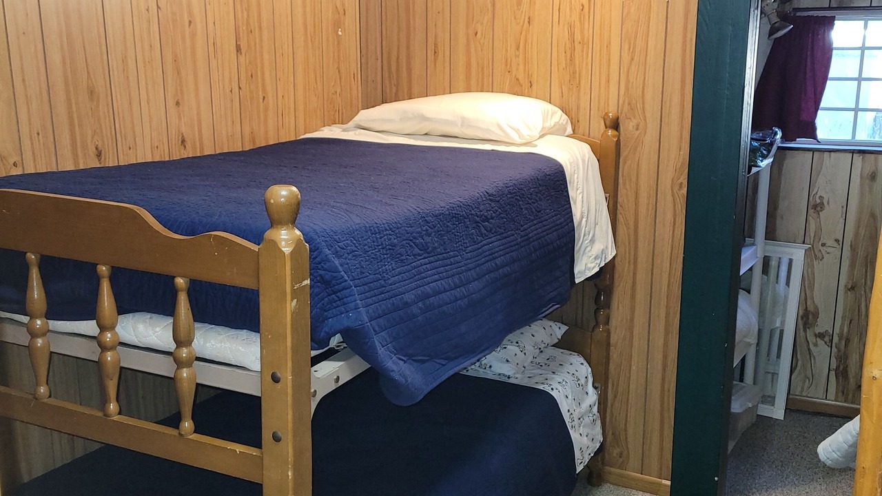 Photo of Bedroom in Green Mountain Falls