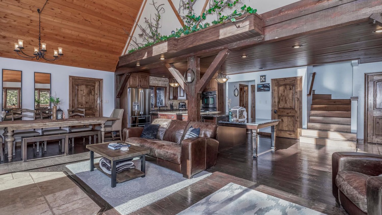 Photo of Bedroom in Idaho Springs