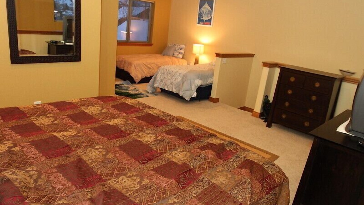 Photo of Bedroom in Willow Grove