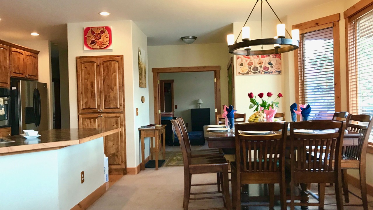 Photo of Livingroom in Sunny Hills