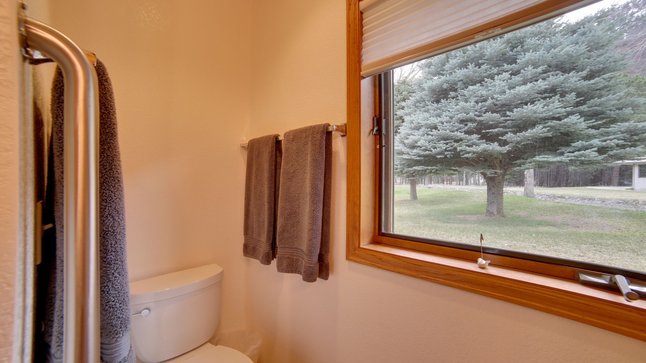 Photo of Bathroom in Idlewild Estates