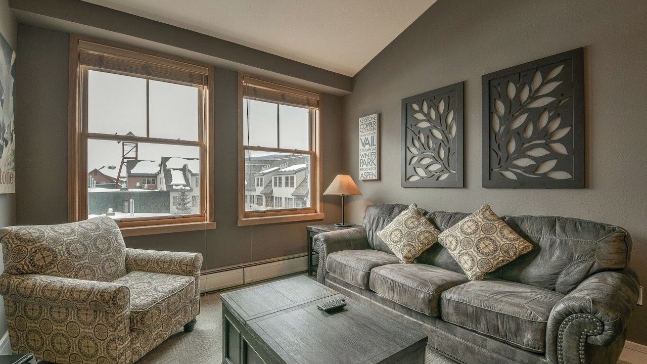 Photo of Bedroom in River Run