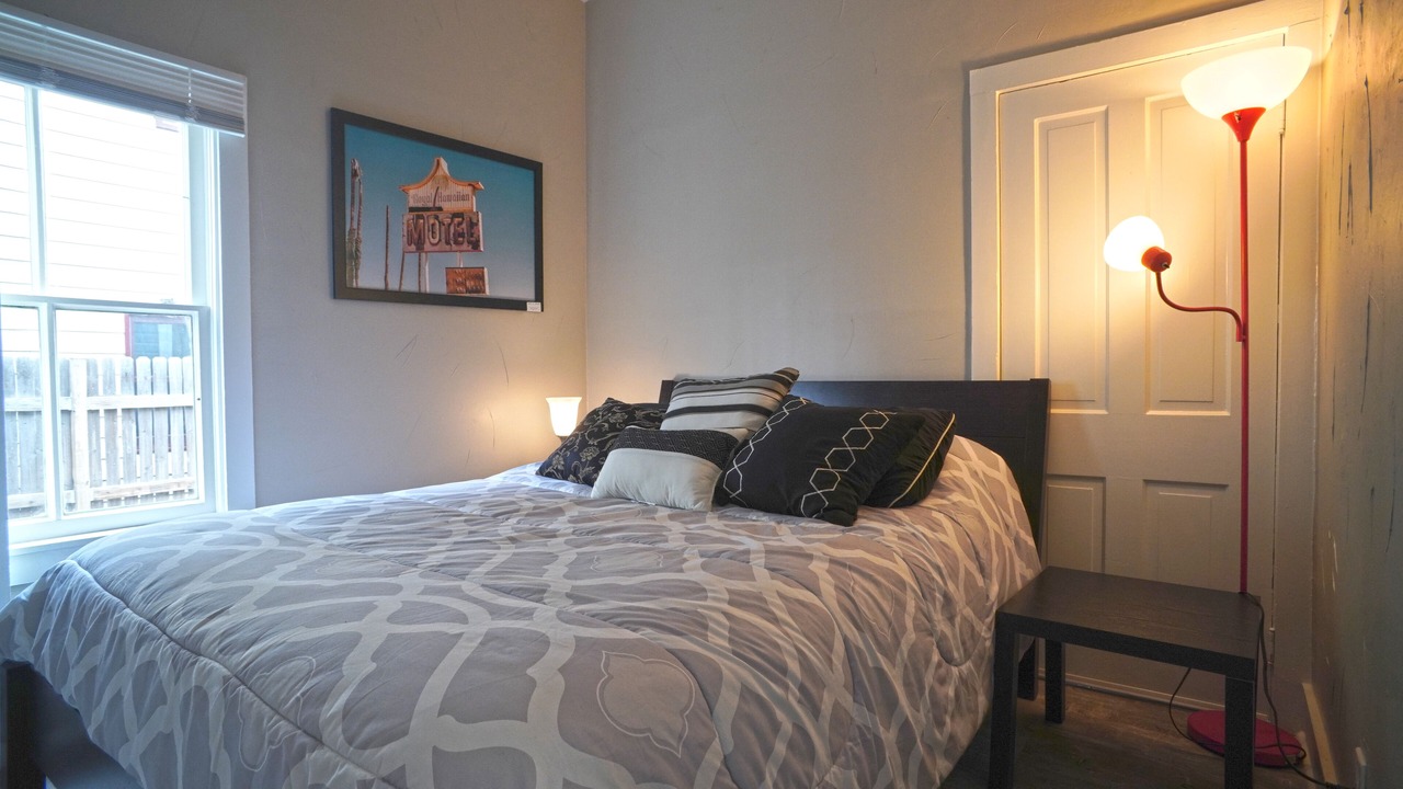 Photo of Bedroom in Louisville