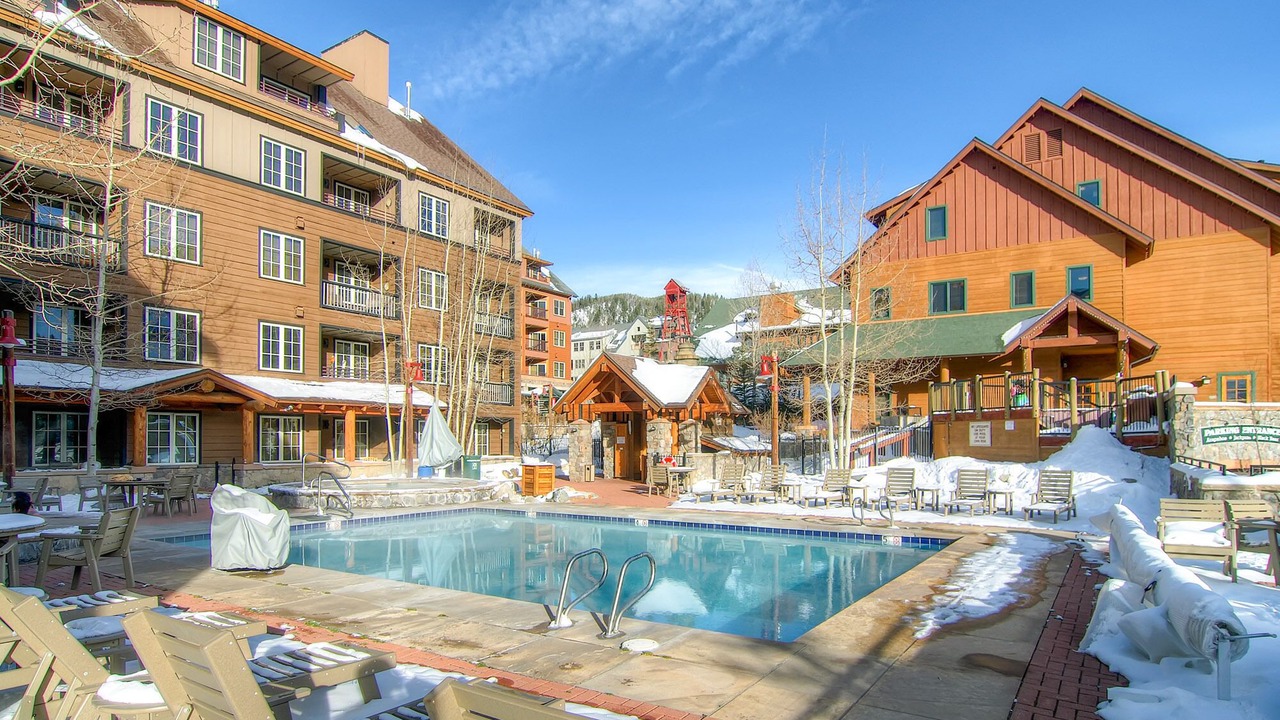 Photo of Outdoor in River Run