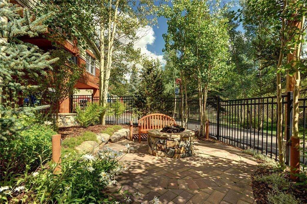 Photo of Outdoor in River Run