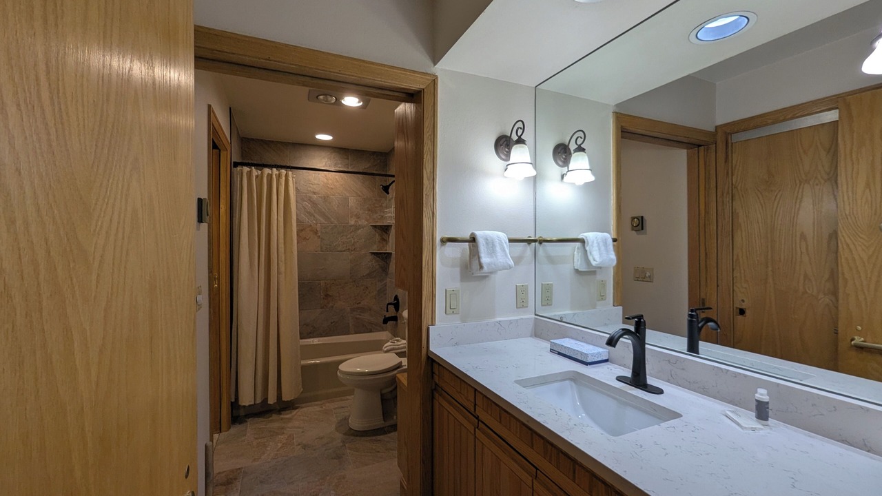 Photo of Bathroom in Mountain House