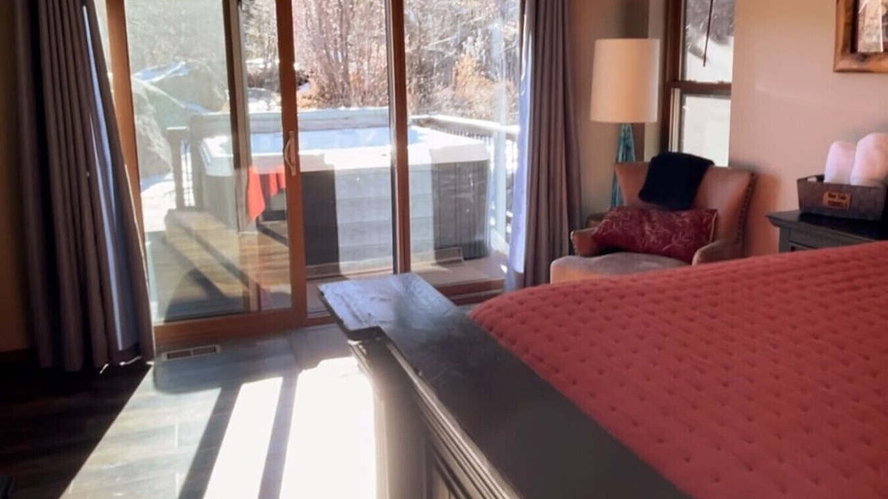 Photo of Bedroom in Green Mountain Falls