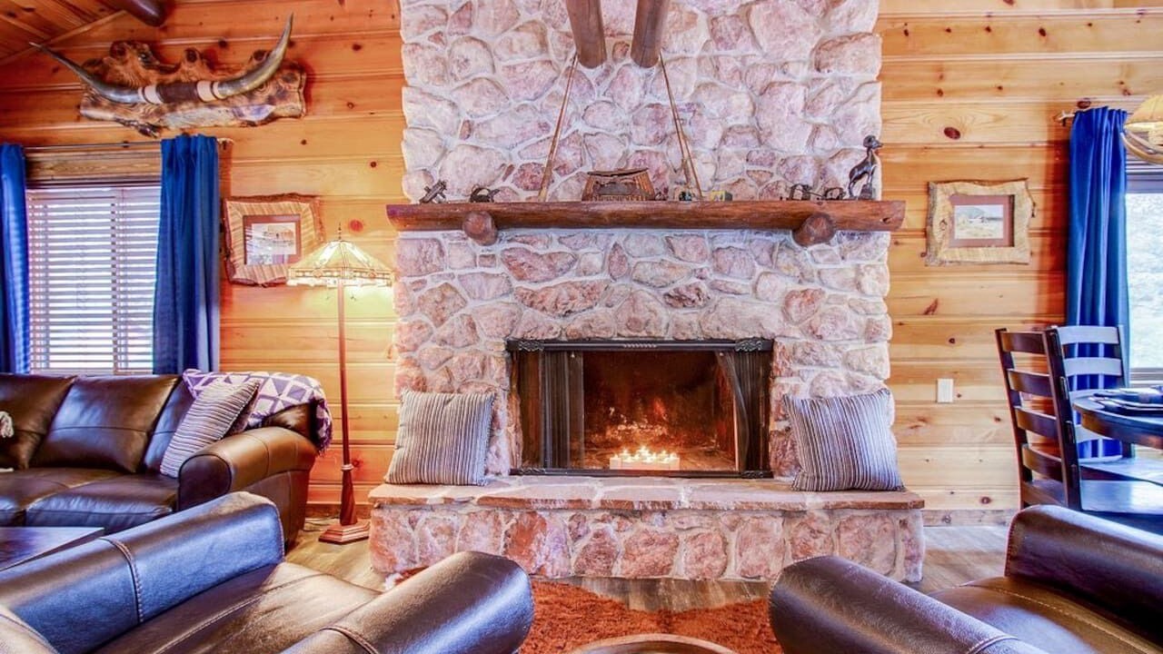 Photo of Livingroom in Green Mountain Falls
