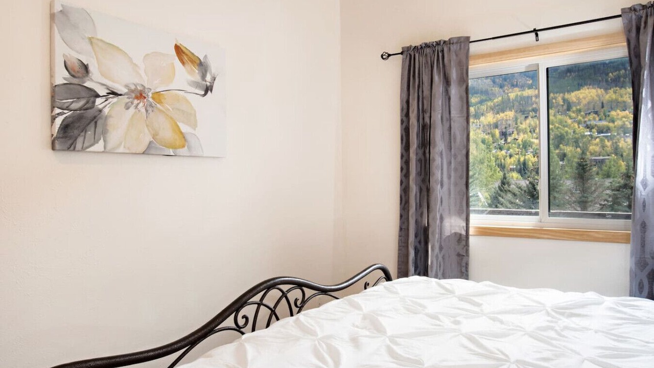 Photo of Bedroom in Vail