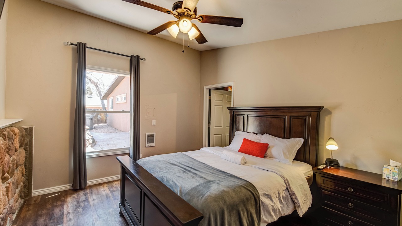 Photo of Bedroom in West Colorado Springs