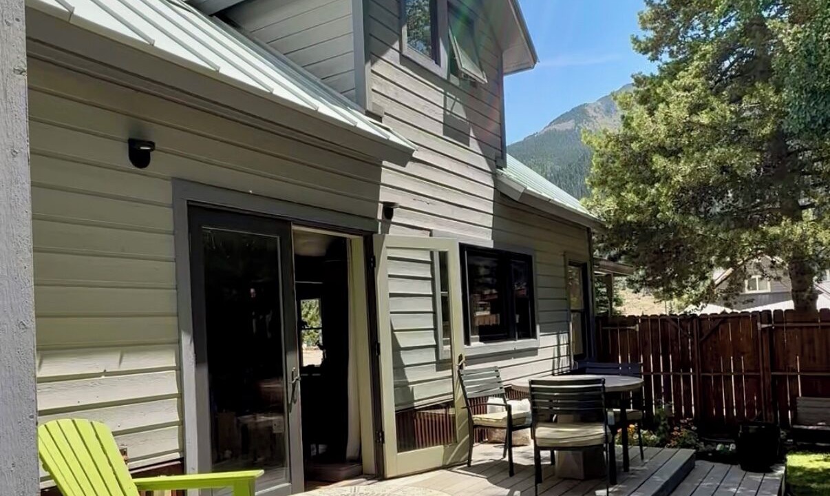 Photo of Outdoor in Silverton