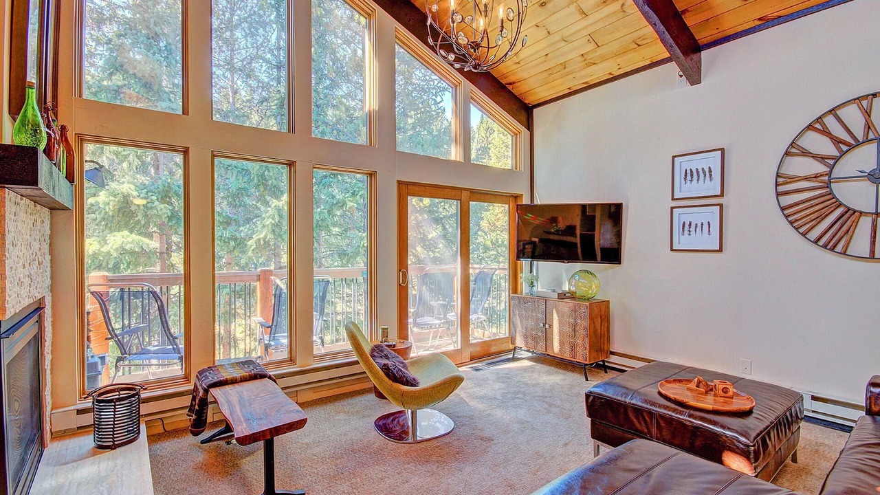 Photo of Patio Balcony in Peak 9