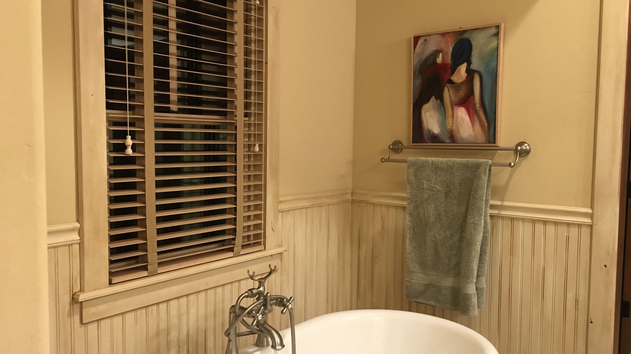 Photo of Bathroom in Eagle