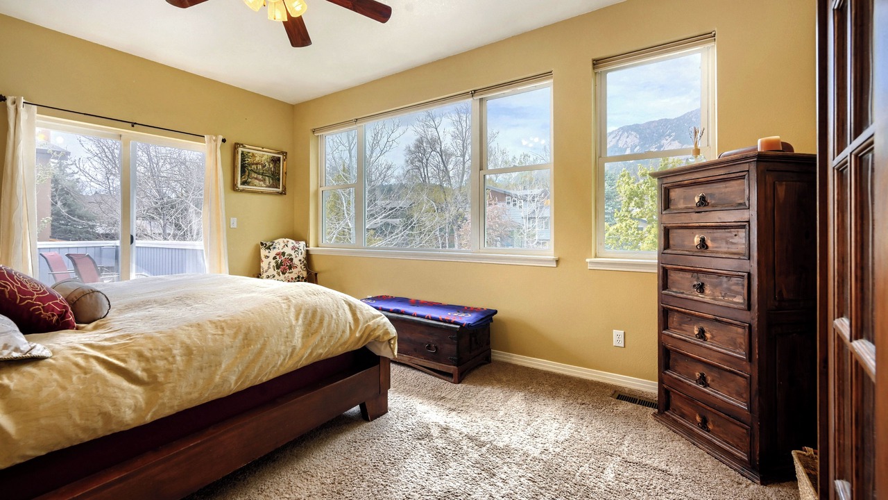 Photo of Bedroom in Devil's Thumb - Rolling Hill