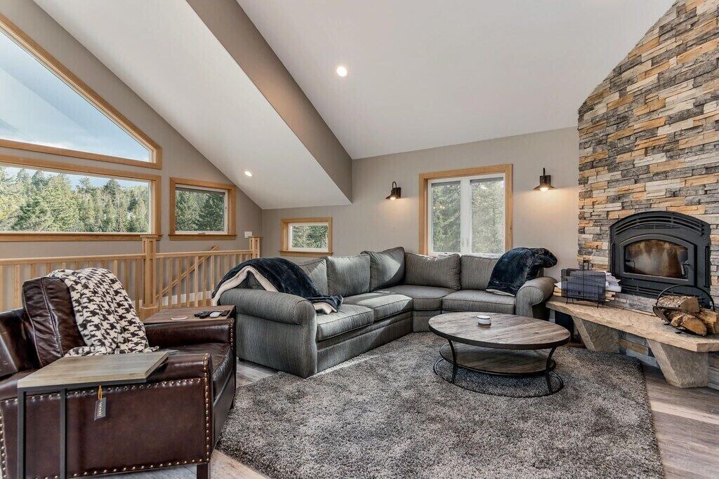 Photo of Livingroom in Conifer Mountain and Meadows