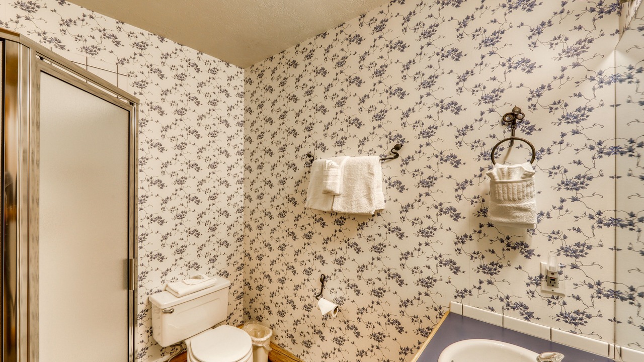 Photo of Bathroom in Baldy Mountain
