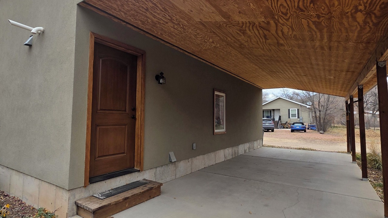 Photo of Outdoor in Lyons