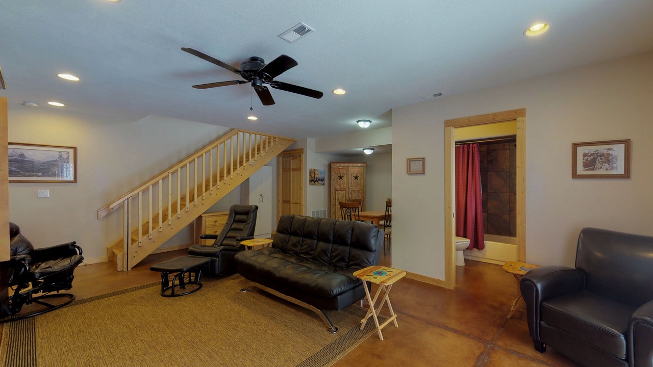 Photo of Livingroom in Green Mountain Falls