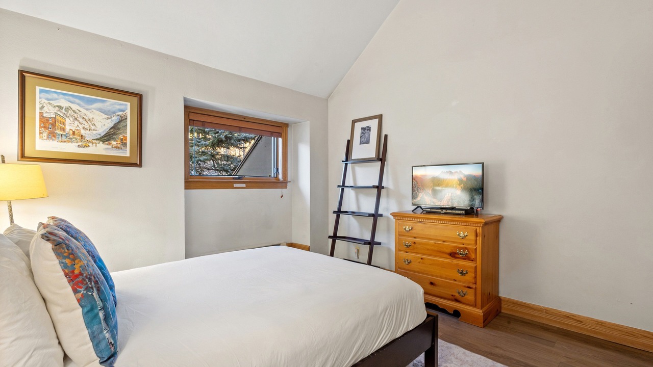 Photo of Bedroom in Telluride