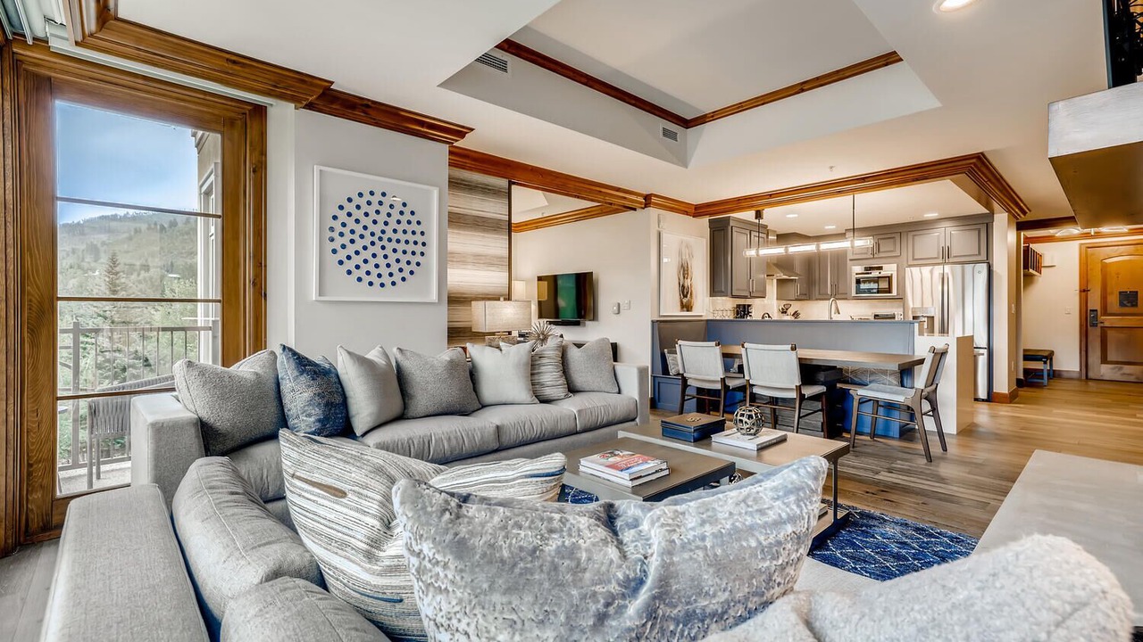 Photo of Livingroom in Vail
