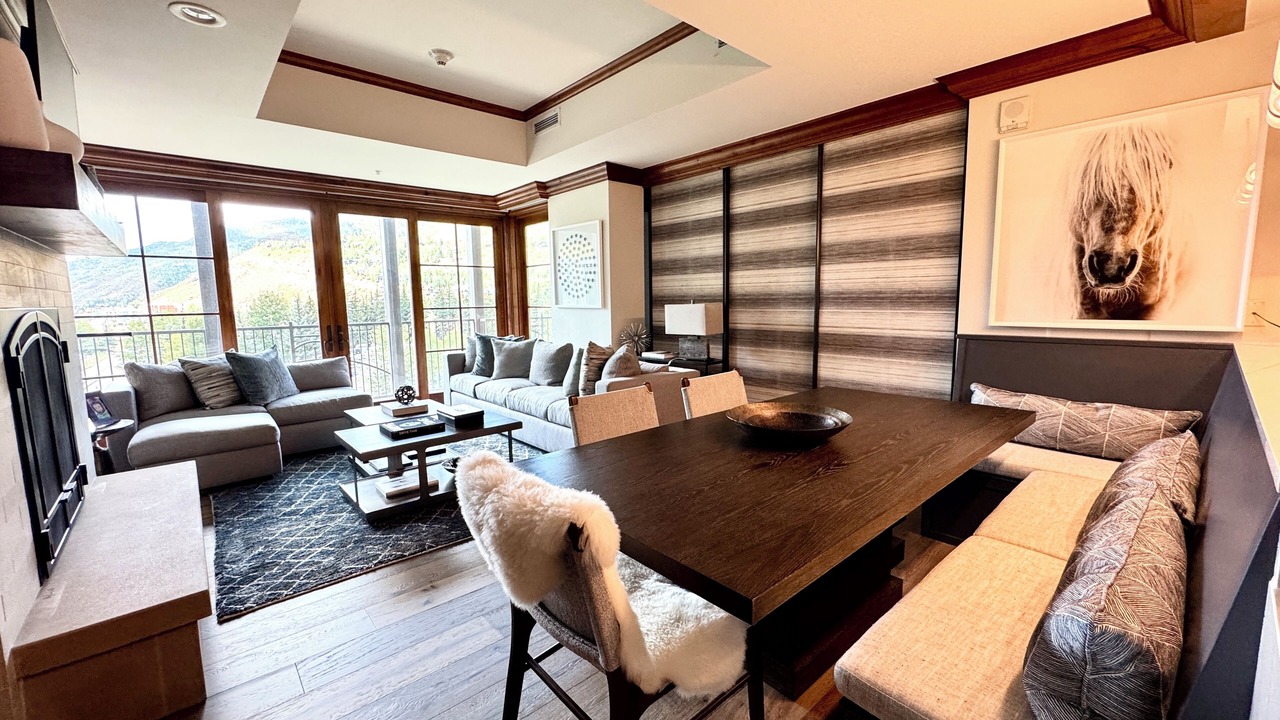 Photo of Livingroom in Vail