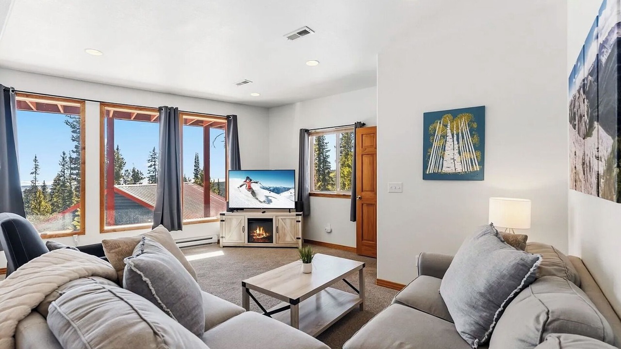 Photo of Bedroom in Valley of the Sun