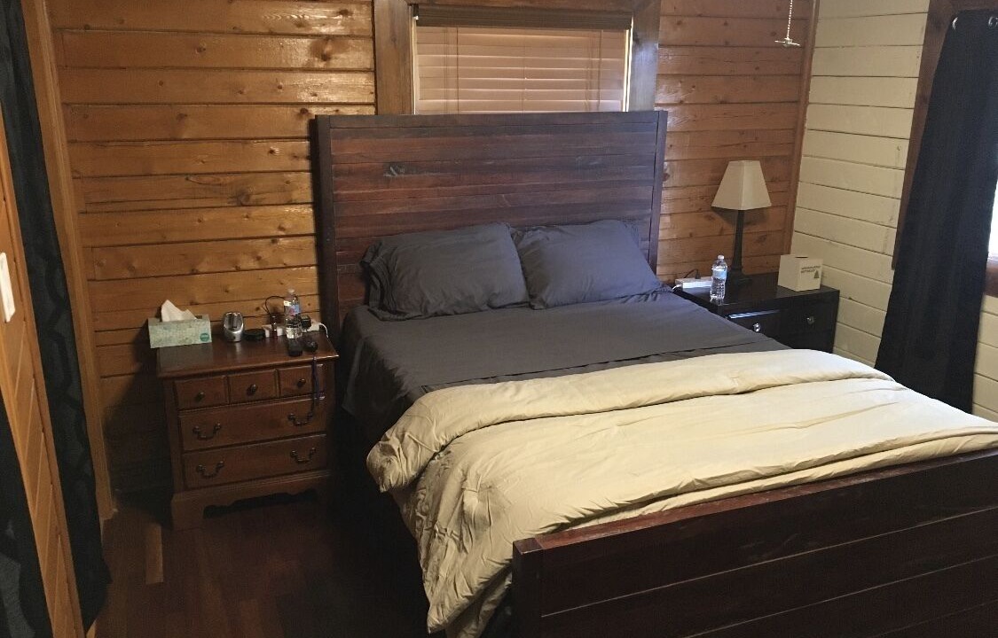 Photo of Bedroom in Shadow Mountain