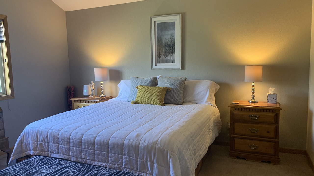 Photo of Bedroom in Shadow Mountain
