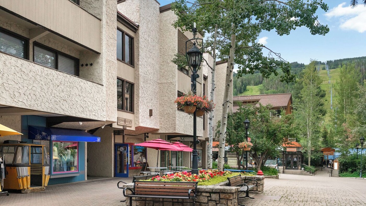 Photo of Others in Vail