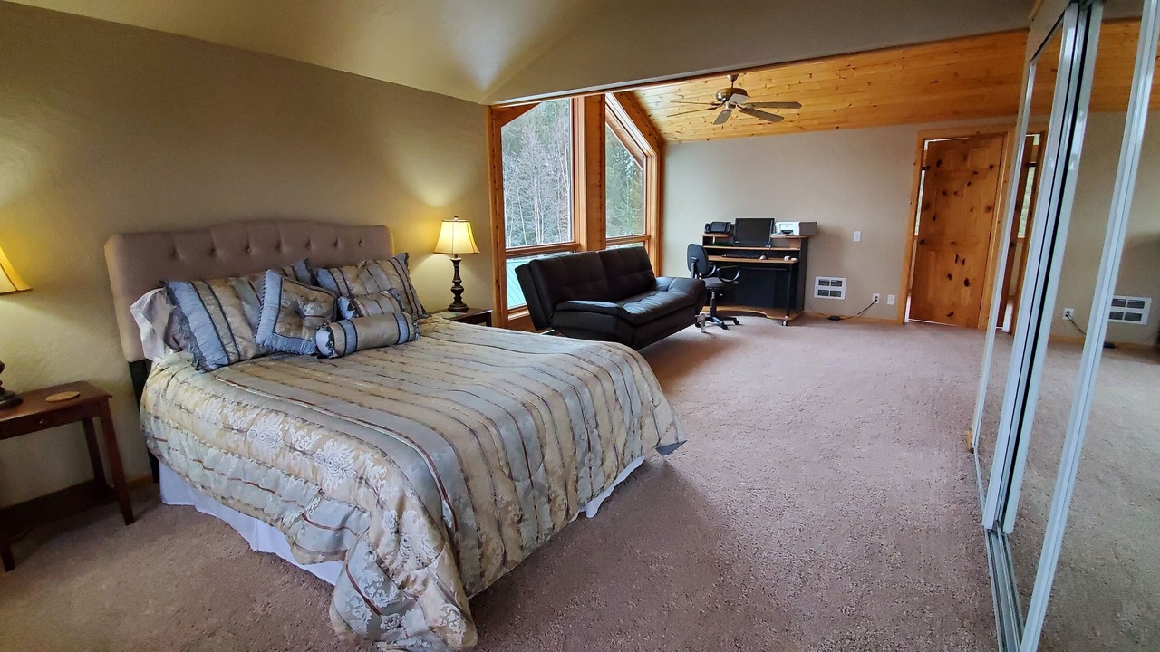 Photo of Bedroom in Coolin