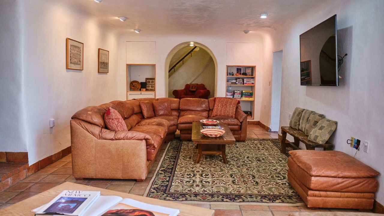Photo of Livingroom in Taos