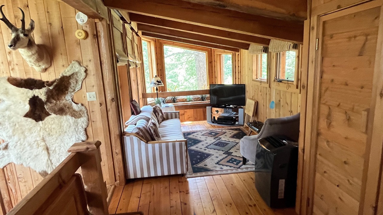 Photo of Livingroom in Sedalia