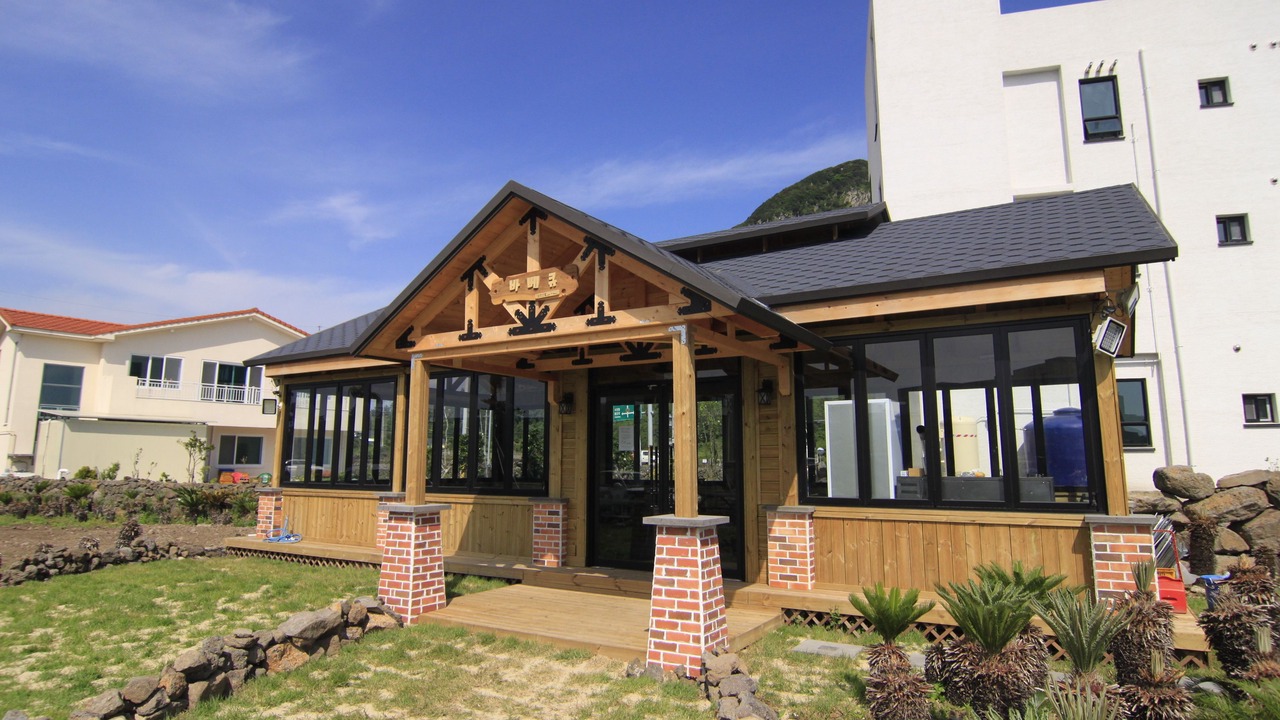 Photo of Outdoor in Andeok